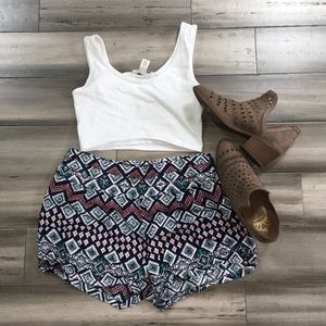 Patterned soft shorts